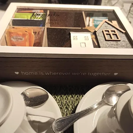 فندق مبيت وإفطار Tenuta Patruno Perniola 3*
